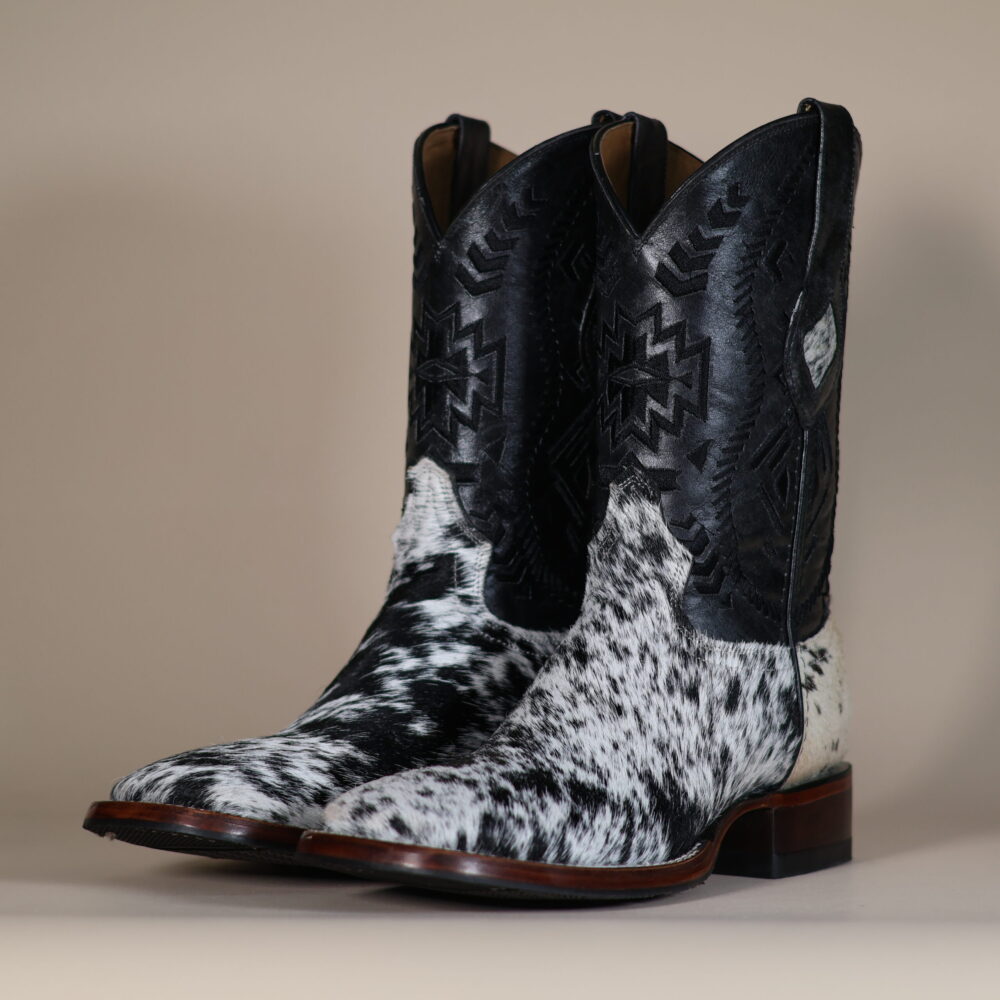 Cowhide Boots Black & White CH001 – 6.5